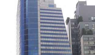 อาคารชาร์เตอร์ สแควร์ CHARTERED SQUARE สาทร ใกล้ BTS สุรศักดิ์