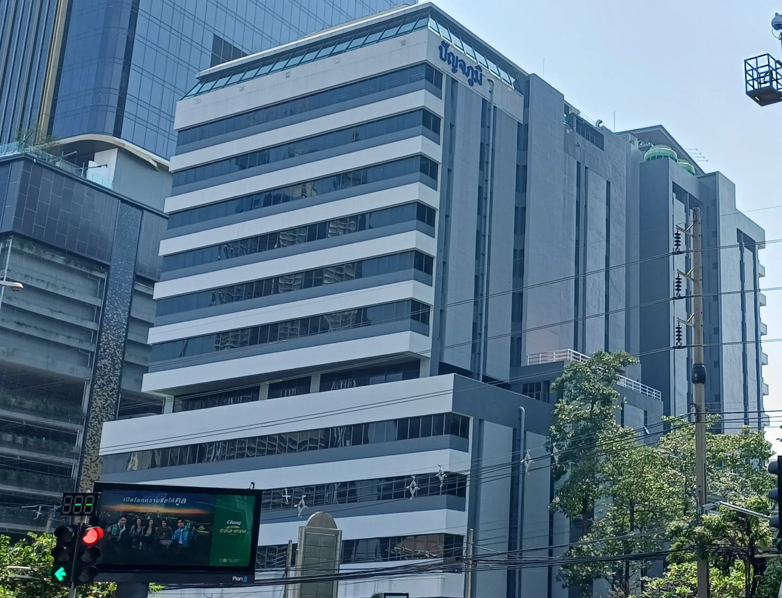 อาคารปัญจภูมิ PANJAPHUM BUILDING ออฟฟิศให้เช่าทำเลสาทร–สีลม ใจกลางย่านธุรกิจกรุงเทพฯ