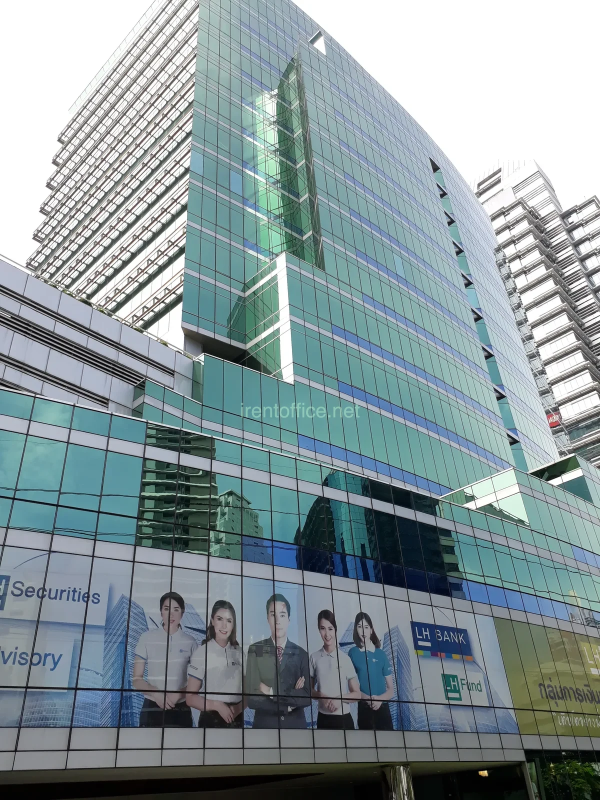 อาคารคิว เฮ้าส์ สาทร Q HOUSE SATHORN ออฟฟิศให้เช่าทำเลศักยภาพ ใจกลางสาทร ใกล้ BTS ช่องนนทรี