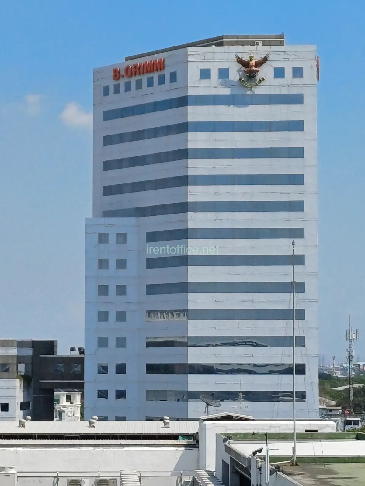 อาคาร ด๊อกเตอร์ เกอร์ฮาร์ต ลิ้งค์ (DR. GERHART LINK BUILDING) ออฟฟิศให้เช่าศรีนครินทร์ ทำเลศักยภาพเชื่อมต่อบางนา พระราม 9 และสุขุมวิท