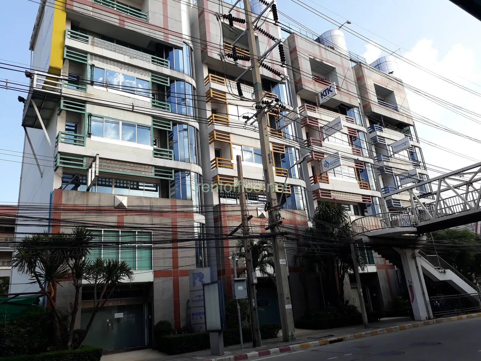 อาคารริเวอร์ วิวล์ เพลส (RIVER VIEW PLACE) ออฟฟิศให้เช่าพระราม 3 ทำเลริมแม่น้ำเจ้าพระยาศักยภาพสูง