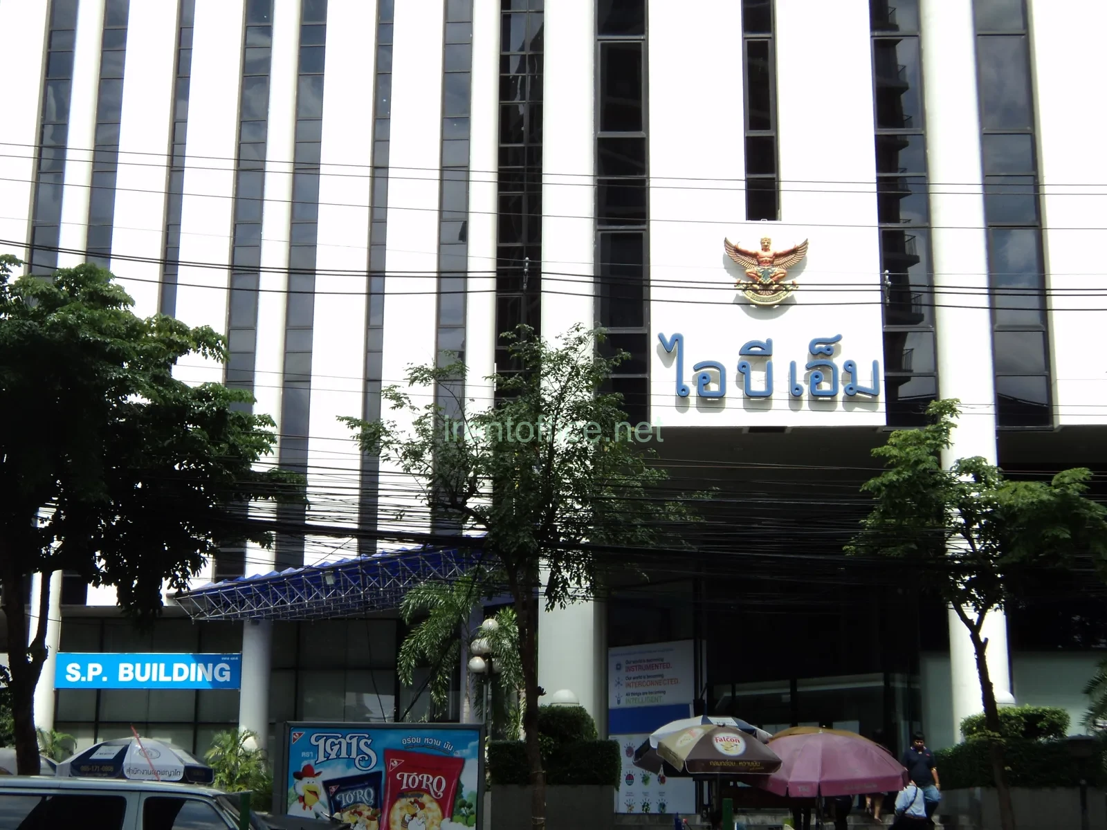 อาคารเอสพี (SP BUILDING / IBM BUILDING) – สำนักงานให้เช่าอารีย์ ทำเลพหลโยธิน ใกล้ BTS อารีย์ 100 เมตร