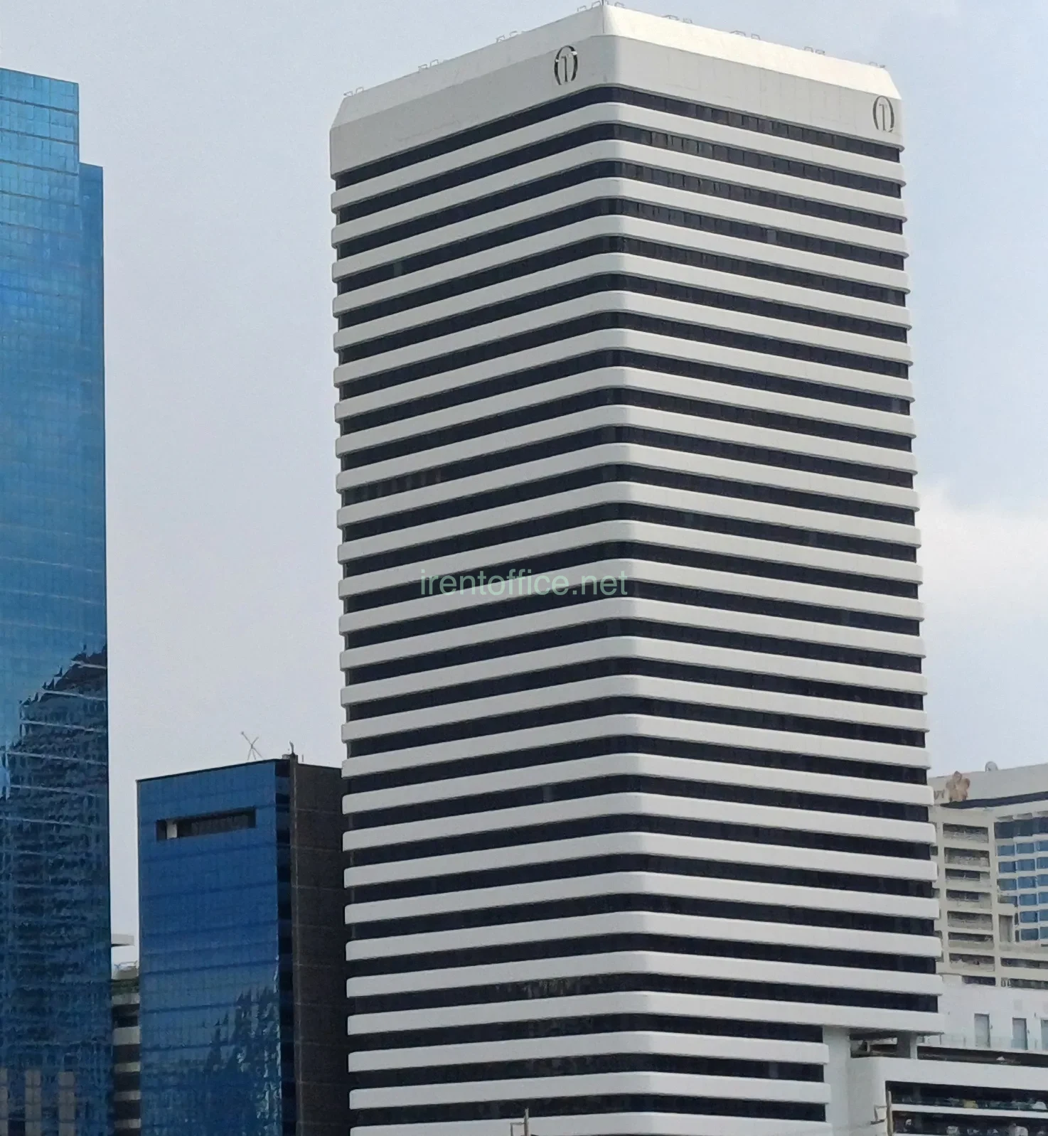 อาคารโอเชียน ทาวเวอร์ 1 (OCEAN TOWER 1) – สำนักงานให้เช่าสุขุมวิท ทำเลธุรกิจใจกลางอโศก CBD