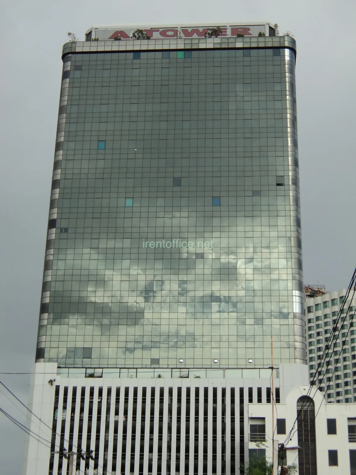 คลิกเพื่อดูรูปขนาดใหญ่ อาคารเอ ทาวเวอร์ (A Tower)
