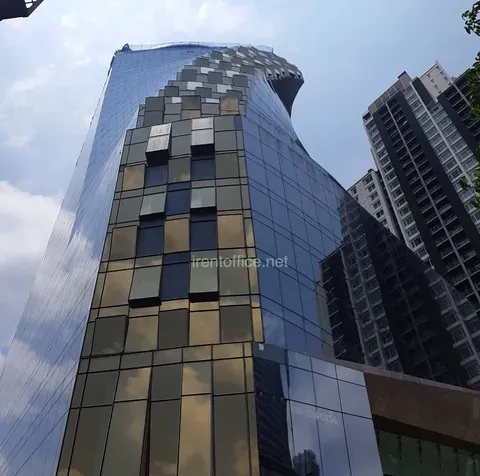 อาคารที-วัน (T-One Building) เป็นออฟฟิศให้เช่าสุขุมวิทระดับ Grade A ที่โดดเด่นด้วยทำเลติด BTS ทองหล่อ
