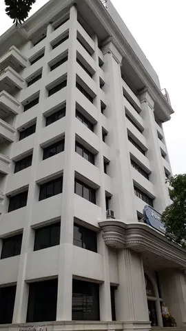 อาคาร วิรานุวัตร (VIRANUWAT BUILDING) ออฟฟิศให้เช่าบางนา ทำเลศักยภาพใกล้สุขุมวิทและบางนา-ตราด รองรับทุกธุรกิจ