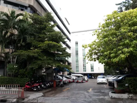 อาคารไสวบราวน์ (Sawai Brown Building) – ออฟฟิศให้เช่าย่านสุขุมวิท นานา ทำเลธุรกิจใจกลาง CBD กรุงเทพฯ