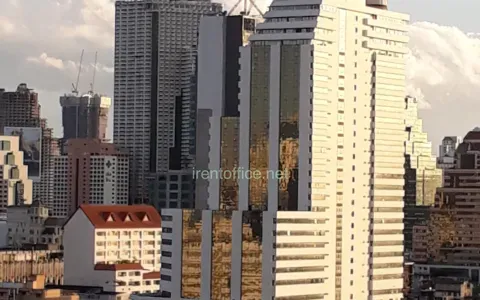 อาคารจูเวลเลอรี่ เซ็นเตอร์ ถนนนเรศ MRT สามย่าน เขตบางรัก