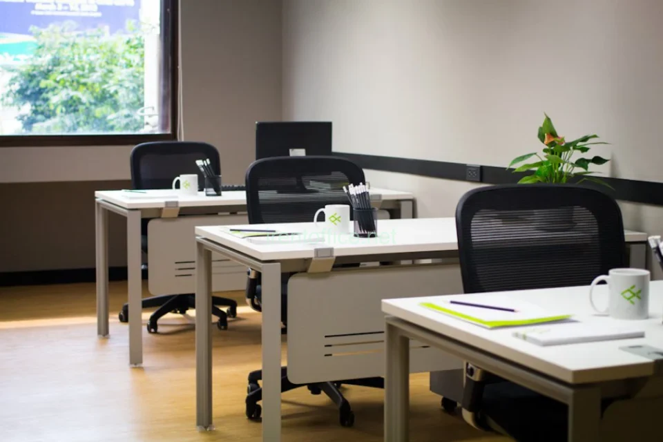 Serviced Office Sathorn Thani 2 GlowFish